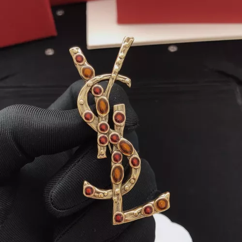 Wholesale Yves Saint Laurent Brooches For Women #1337621 $34.00 USD, Wholesale Quality Replica Yves Saint Laurent Brooches