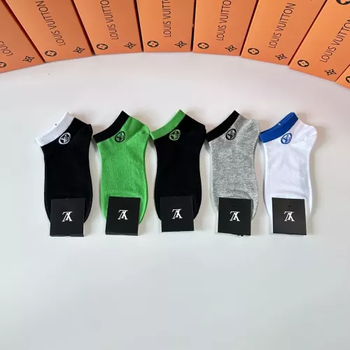 Wholesale Louis Vuitton LV Socks #1338633 $27.00 USD, Wholesale Quality Replica Louis Vuitton LV Socks