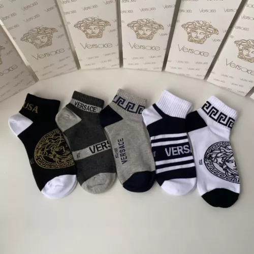 Wholesale Versace Socks #1338640 $27.00 USD, Wholesale Quality Replica Versace Socks