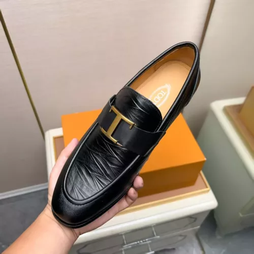 Replica TOD'S Oxfords Shoes For Men #1340020 $88.00 USD for Wholesale