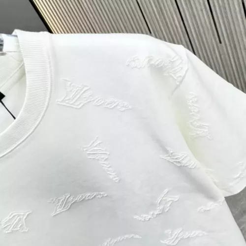 Replica Louis Vuitton LV T-Shirts Short Sleeved For Unisex #1341161 $39.00 USD for Wholesale
