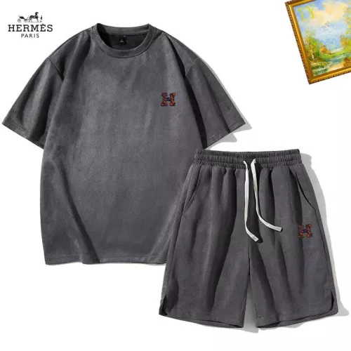 Wholesale Hermes Tracksuits Short Sleeved For Men #1342401 $48.00 USD, Wholesale Quality Replica Hermes Tracksuits