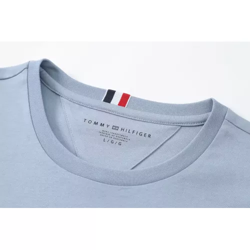 Replica Tommy Hilfiger TH T-Shirts Short Sleeved For Unisex #1342802 $27.00 USD for Wholesale
