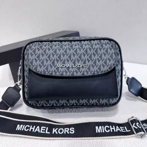 Wholesale Michael Kors Messenger Bags For Unisex #1342984 $39.00 USD, Wholesale Quality Replica Michael Kors Messenger Bags