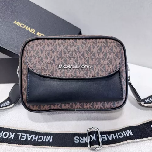 Wholesale Michael Kors Messenger Bags For Unisex #1342985 $39.00 USD, Wholesale Quality Replica Michael Kors Messenger Bags
