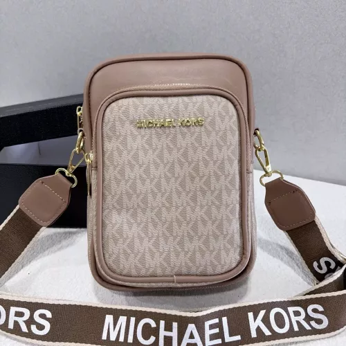 Wholesale Michael Kors Messenger Bags For Unisex #1342993 $39.00 USD, Wholesale Quality Replica Michael Kors Messenger Bags
