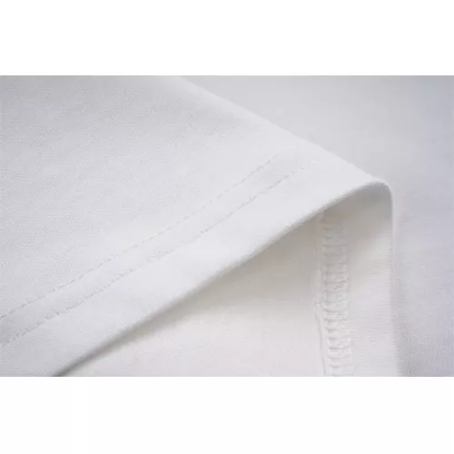 Replica Burberry T-Shirts Short Sleeved For Unisex #1343392 $32.00 USD for Wholesale
