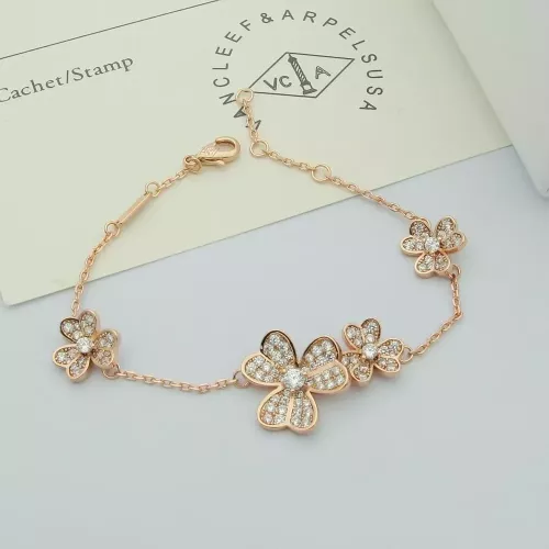 Wholesale Van Cleef &amp; Arpels Bracelets For Women #1344027 $29.00 USD, Wholesale Quality Replica Van Cleef &amp; Arpels Bracelets