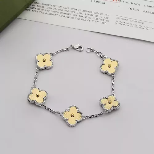 Wholesale Van Cleef &amp; Arpels Bracelets For Women #1344269 $32.00 USD, Wholesale Quality Replica Van Cleef &amp; Arpels Bracelets