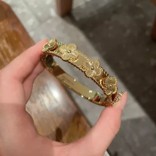 Replica Van Cleef & Arpels Bracelets #1344892 $32.00 USD for Wholesale