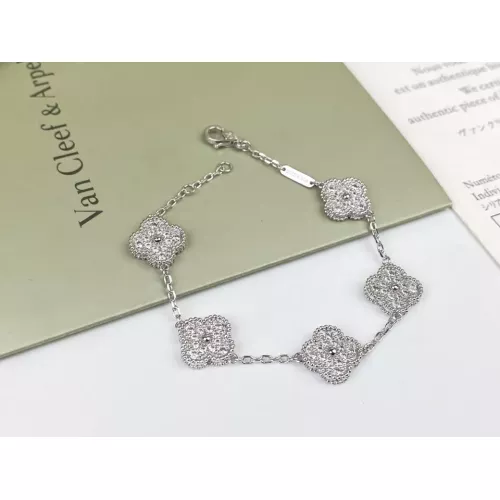 Wholesale Van Cleef &amp; Arpels Bracelets For Women #1345174 $29.00 USD, Wholesale Quality Replica Van Cleef &amp; Arpels Bracelets
