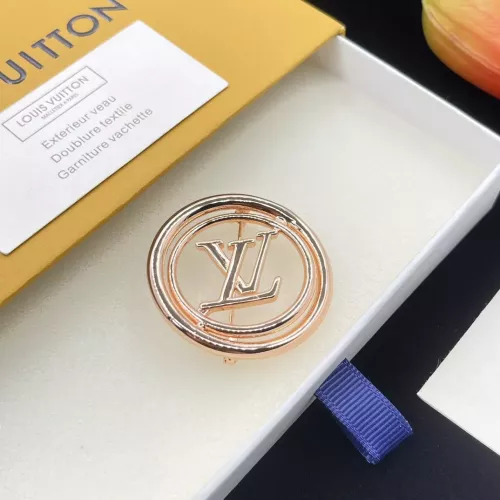 Wholesale Louis Vuitton LV Brooches #1345811 $25.00 USD, Wholesale Quality Replica Louis Vuitton LV Brooches