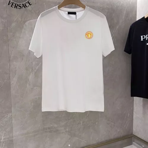 Wholesale Versace T-Shirts Short Sleeved For Unisex #1347123 $25.00 USD, Wholesale Quality Replica Versace T-Shirts