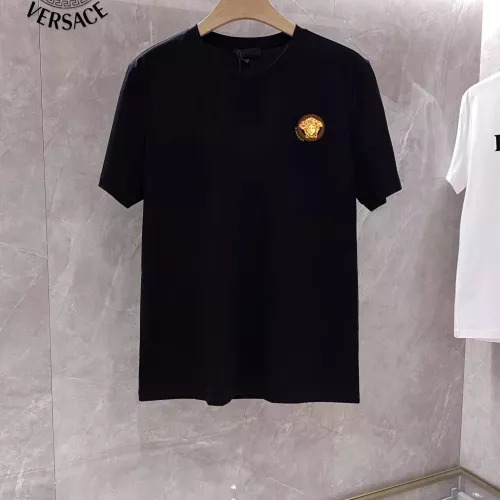 Wholesale Versace T-Shirts Short Sleeved For Unisex #1347124 $25.00 USD, Wholesale Quality Replica Versace T-Shirts