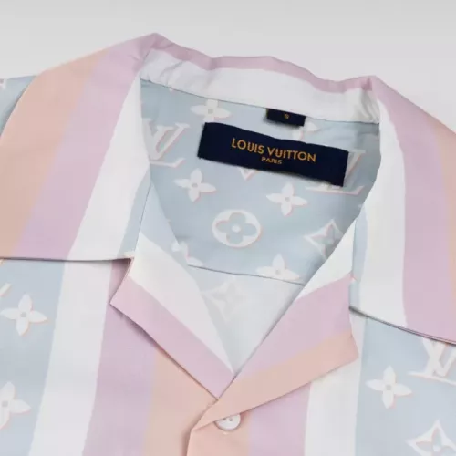 Replica Louis Vuitton LV Shirts Short Sleeved For Unisex #1348557 $48.00 USD for Wholesale