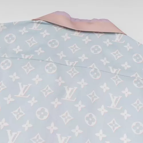 Replica Louis Vuitton LV Shirts Short Sleeved For Unisex #1348557 $48.00 USD for Wholesale