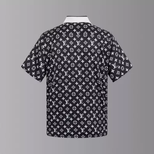 Replica Louis Vuitton LV Shirts Short Sleeved For Unisex #1348559 $48.00 USD for Wholesale