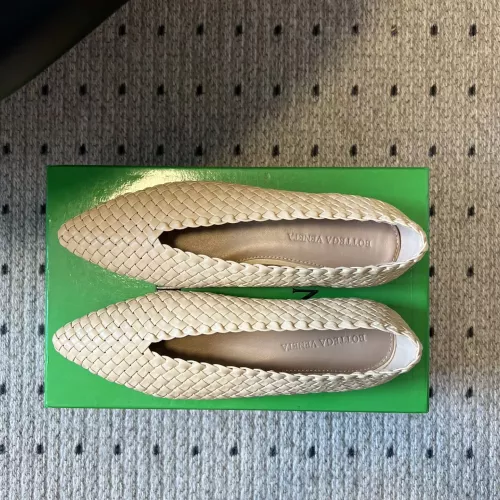 Replica Bottega Veneta BV Flat Shoes For Women #1348640 $128.00 USD for Wholesale