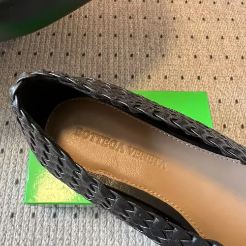 Replica Bottega Veneta BV Flat Shoes For Women #1348642 $128.00 USD for Wholesale