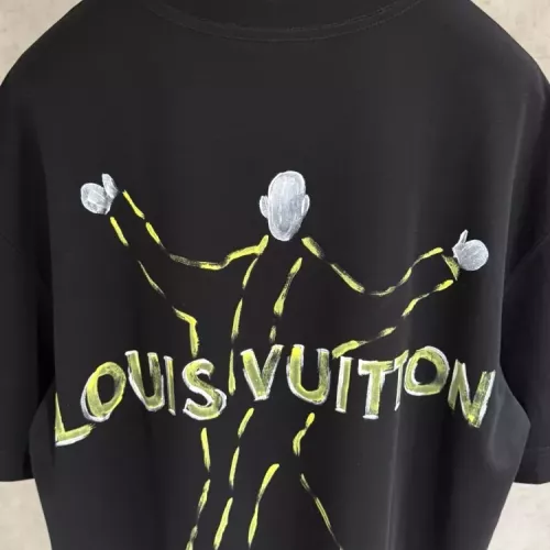 Replica Louis Vuitton LV T-Shirts Short Sleeved For Unisex #1348691 $52.00 USD for Wholesale