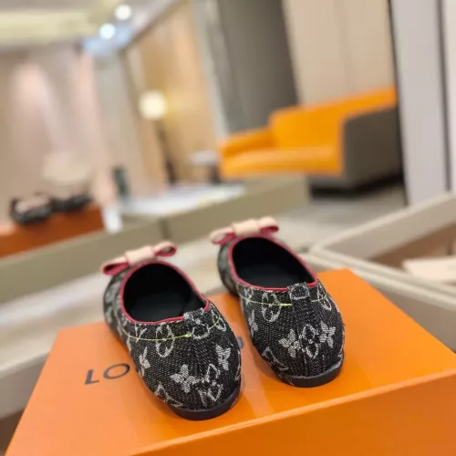 Replica Louis Vuitton Flat Shoes For Women #1348806 $96.00 USD for Wholesale