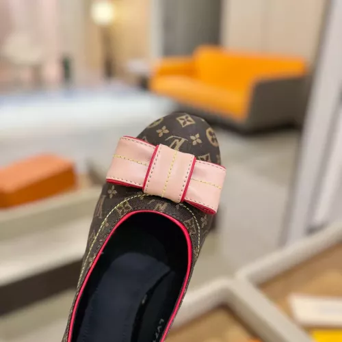 Replica Louis Vuitton Flat Shoes For Women #1348808 $96.00 USD for Wholesale