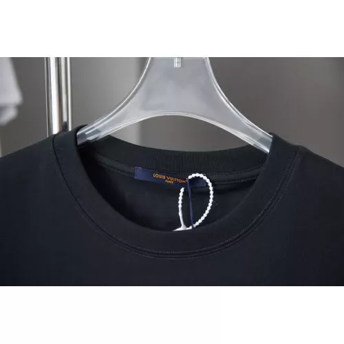 Replica Louis Vuitton LV T-Shirts Sleeveless For Unisex #1348817 $34.00 USD for Wholesale