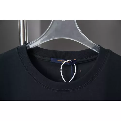 Replica Louis Vuitton LV T-Shirts Sleeveless For Unisex #1348819 $36.00 USD for Wholesale