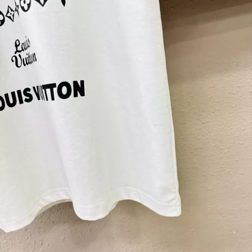 Replica Louis Vuitton LV T-Shirts Short Sleeved For Men #1349135 $88.00 USD for Wholesale