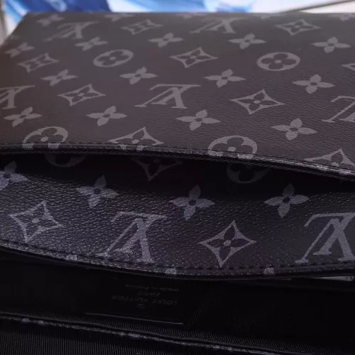 Replica Louis Vuitton AAA Man Messenger Bags #1349140 $115.00 USD for Wholesale