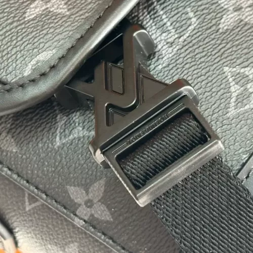 Replica Louis Vuitton AAA Man Messenger Bags #1349202 $160.00 USD for Wholesale