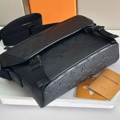 Replica Louis Vuitton AAA Man Messenger Bags #1349217 $192.00 USD for Wholesale