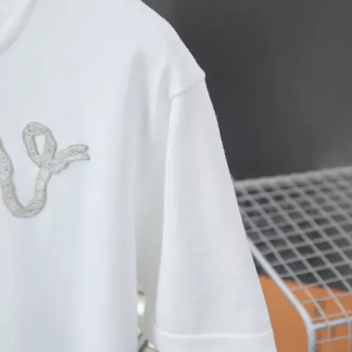 Replica Louis Vuitton LV T-Shirts Short Sleeved For Unisex #1349691 $38.00 USD for Wholesale