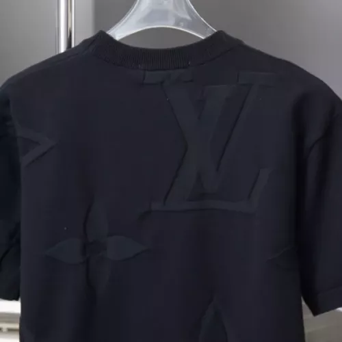 Replica Louis Vuitton LV T-Shirts Short Sleeved For Unisex #1349703 $40.00 USD for Wholesale