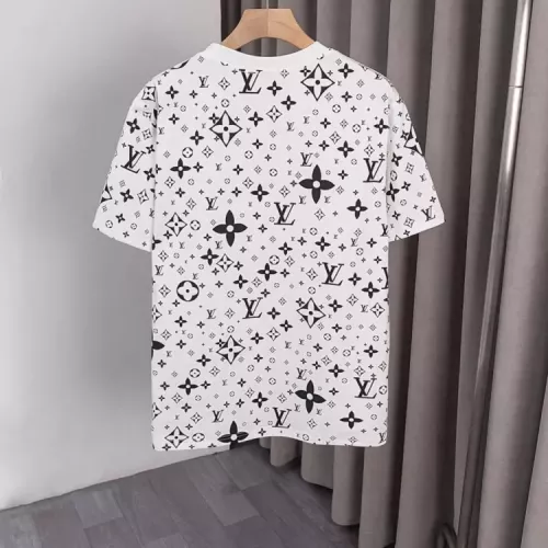 Replica Louis Vuitton LV T-Shirts Short Sleeved For Unisex #1349764 $32.00 USD for Wholesale
