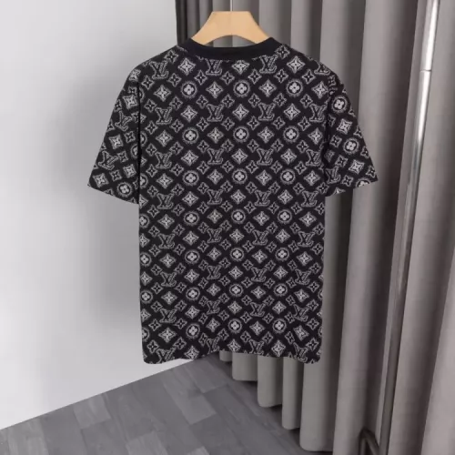 Replica Louis Vuitton LV T-Shirts Short Sleeved For Unisex #1349767 $32.00 USD for Wholesale
