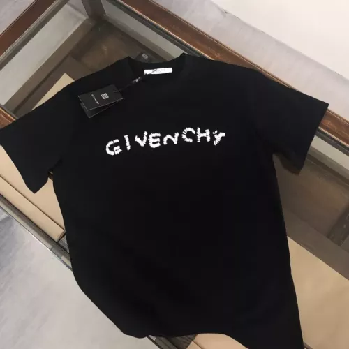 Wholesale Givenchy T-Shirts Short Sleeved For Unisex #1349878 $42.00 USD, Wholesale Quality Replica Givenchy T-Shirts