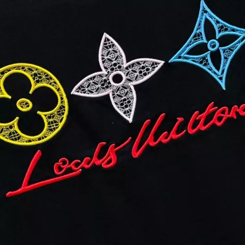 Replica Louis Vuitton LV T-Shirts Short Sleeved For Unisex #1350141 $41.00 USD for Wholesale