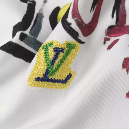 Replica Louis Vuitton LV T-Shirts Short Sleeved For Unisex #1350142 $42.00 USD for Wholesale