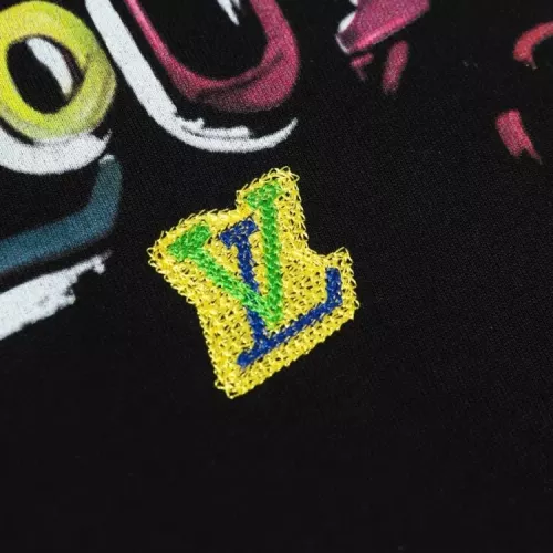 Replica Louis Vuitton LV T-Shirts Short Sleeved For Unisex #1350143 $42.00 USD for Wholesale