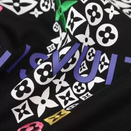 Replica Louis Vuitton LV T-Shirts Short Sleeved For Unisex #1350144 $42.00 USD for Wholesale