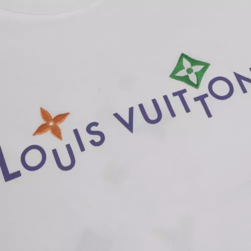 Replica Louis Vuitton LV T-Shirts Short Sleeved For Unisex #1350145 $42.00 USD for Wholesale