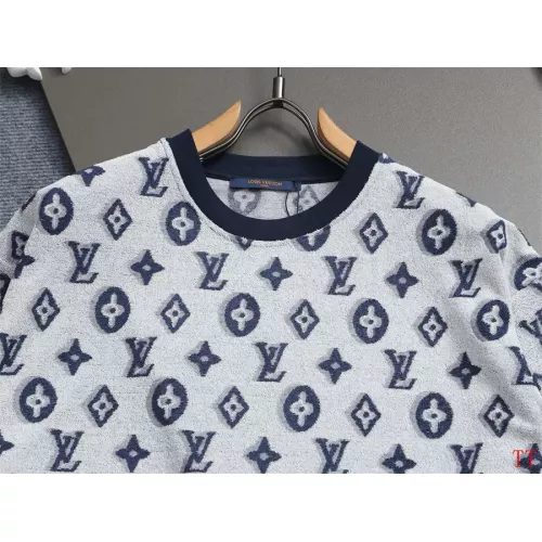 Replica Louis Vuitton LV T-Shirts Short Sleeved For Unisex #1350198 $39.00 USD for Wholesale