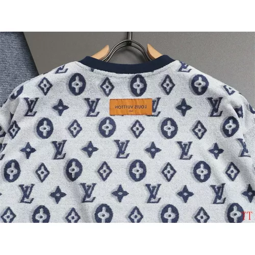 Replica Louis Vuitton LV T-Shirts Short Sleeved For Unisex #1350198 $39.00 USD for Wholesale