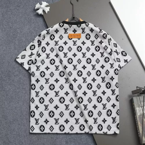 Replica Louis Vuitton LV T-Shirts Short Sleeved For Unisex #1350199 $39.00 USD for Wholesale