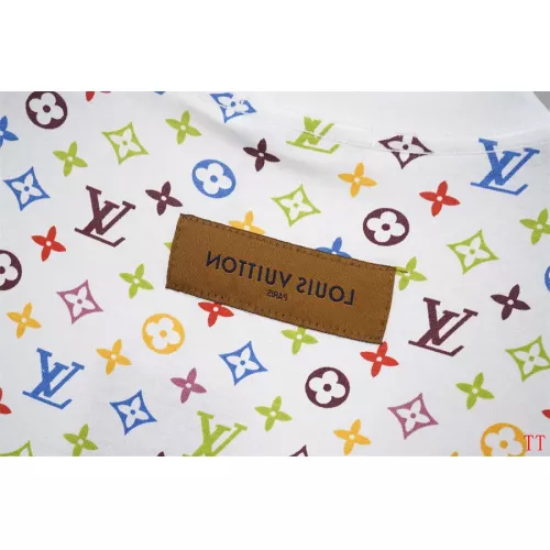 Replica Louis Vuitton LV T-Shirts Short Sleeved For Unisex #1350281 $36.00 USD for Wholesale