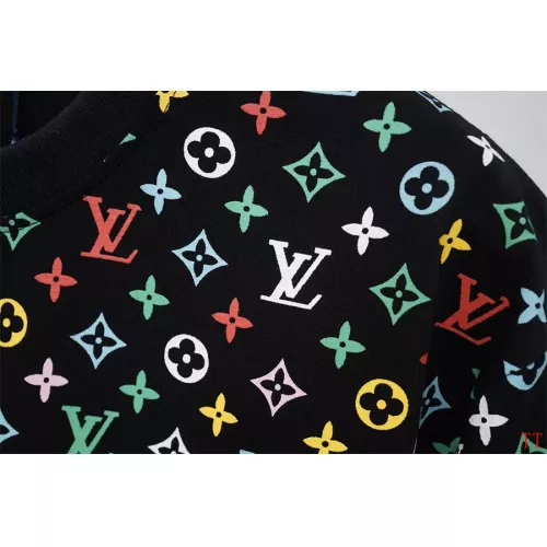 Replica Louis Vuitton LV T-Shirts Short Sleeved For Unisex #1350282 $36.00 USD for Wholesale