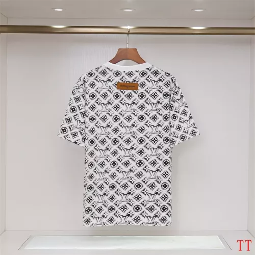 Replica Louis Vuitton LV T-Shirts Short Sleeved For Unisex #1350283 $32.00 USD for Wholesale