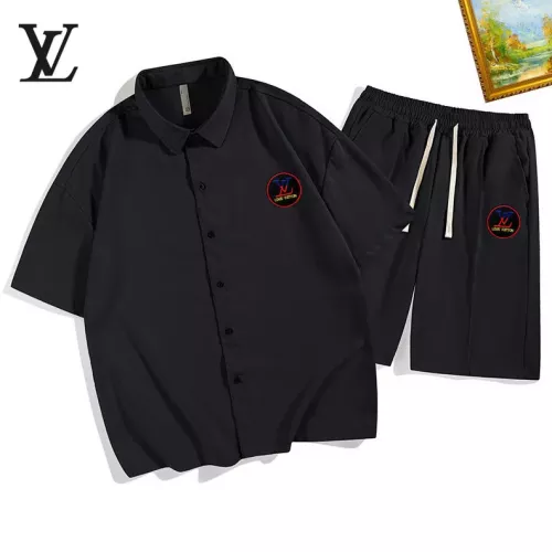 Wholesale Louis Vuitton LV Tracksuits Short Sleeved For Men #1350599 $48.00 USD, Wholesale Quality Replica Louis Vuitton LV Tracksuits
