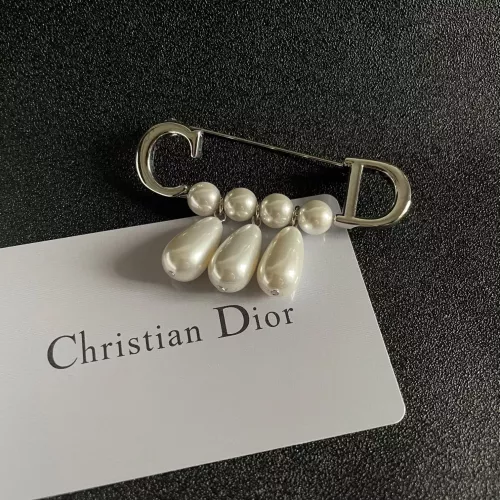 Wholesale Christian Dior Brooches For Women #1350968 $32.00 USD, Wholesale Quality Replica Christian Dior Brooches